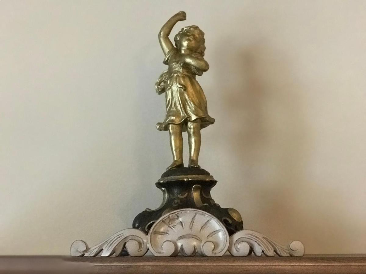 A L'epoque Apartment *