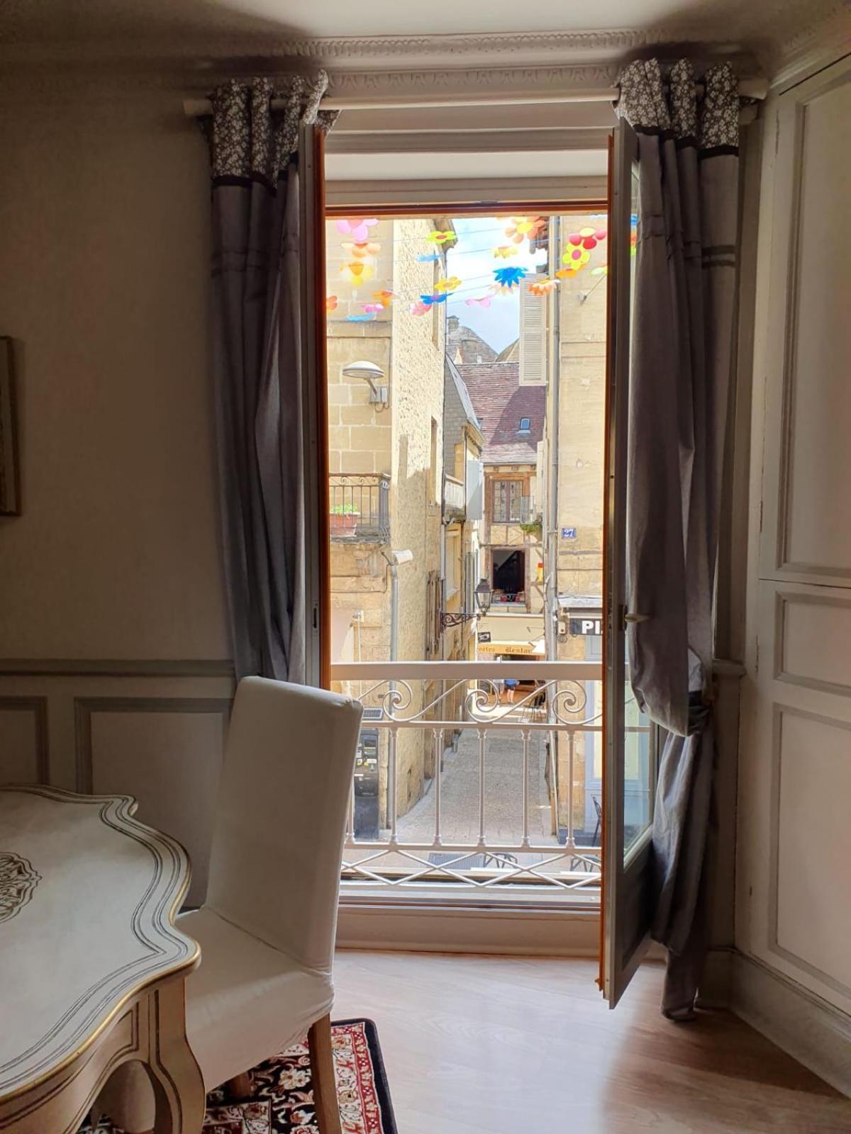 A L'epoque * Sarlat-la-Caneda